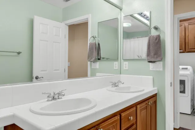 $699,000 | 4920 Van Steyn Court, Elk Grove, CA 95757