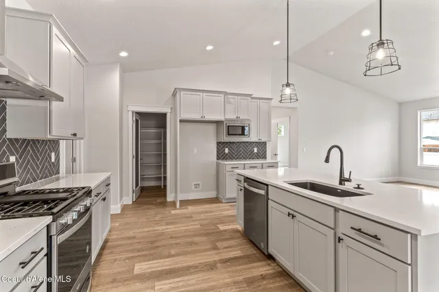 $664,217 | 8970 California Street, Rathdrum, ID 83858