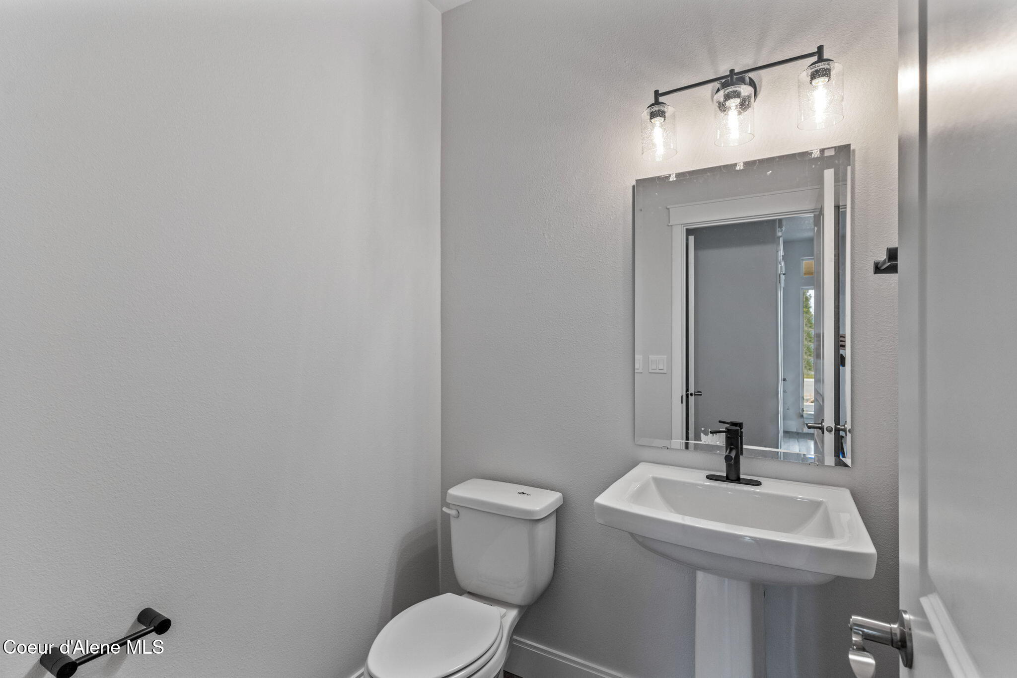 8970 California Street Rathdrum, ID 83858 - Photo 10 of 22 File Photo