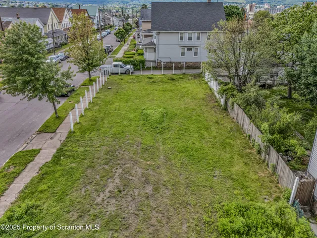 $27,900 | 741 River Street, Scranton, PA 18505