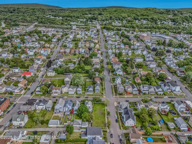 $27,900 | 741 River Street, Scranton, PA 18505