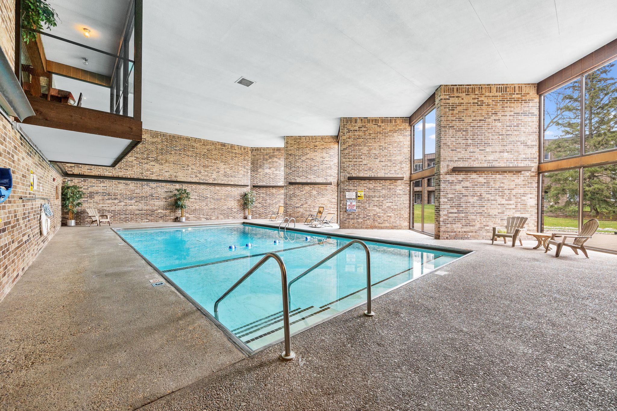 2250 Midland Grove Road, Unit 307 Roseville, MN 55113 - Photo 12 of 14