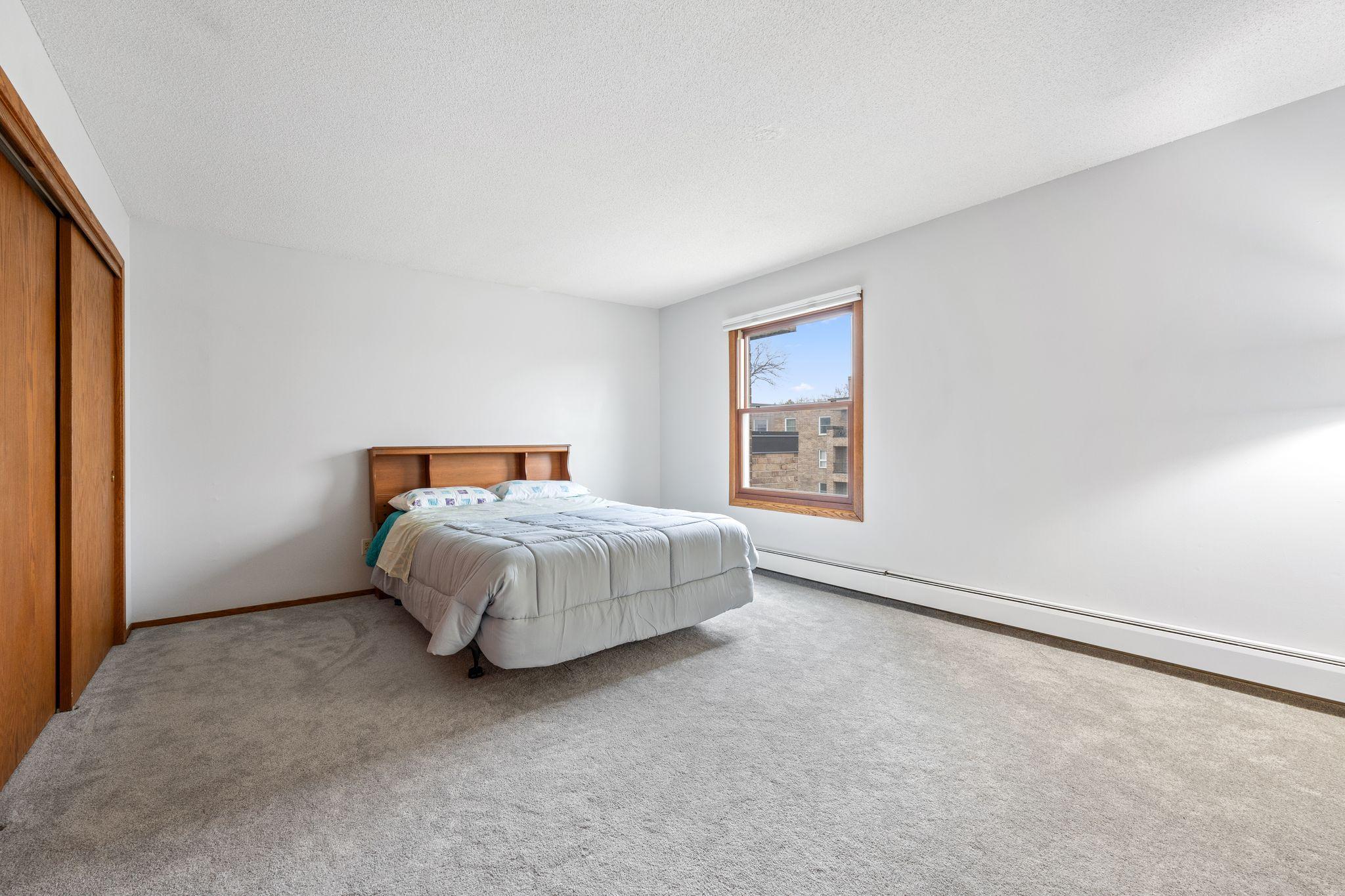 2250 Midland Grove Road, Unit 307 Roseville, MN 55113 - Photo 8 of 14