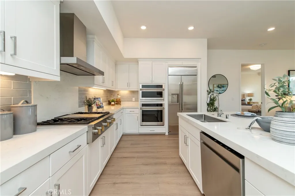 1507 Rivington Irvine, CA 92606 - Photo 7 of 42