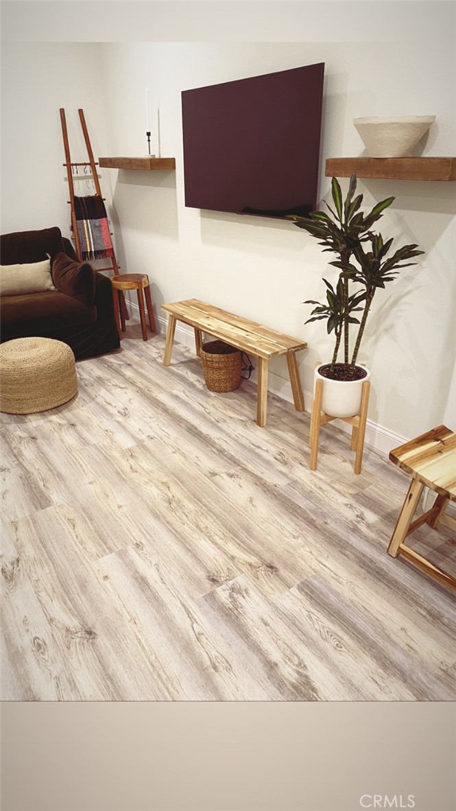 12228 Veranda Drive Rancho Cucamonga, CA 91739 - Photo 8 of 23 a living room with furniture