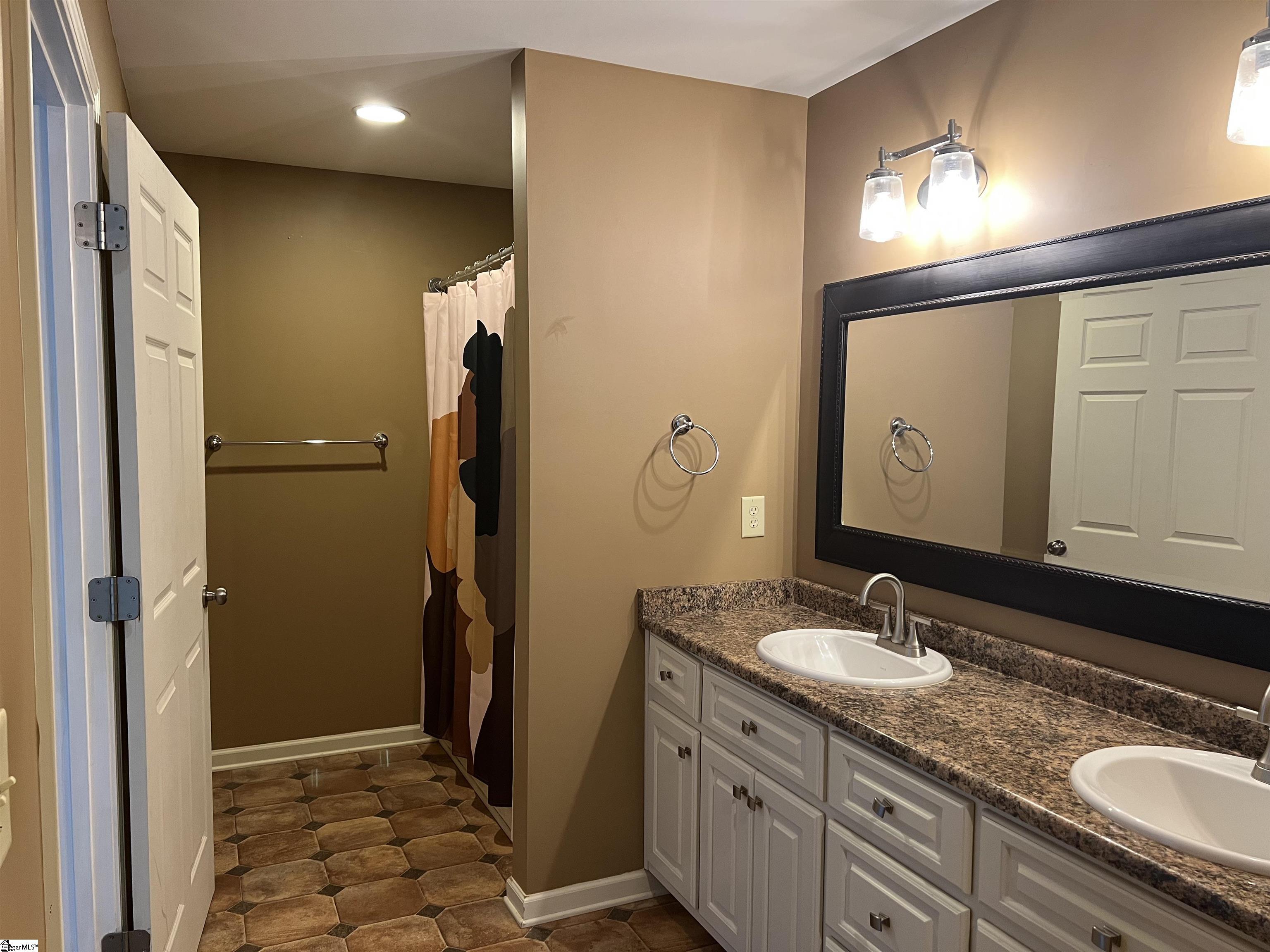 107 Regency Walk Pickens, SC 29671 - Photo 12 of 27