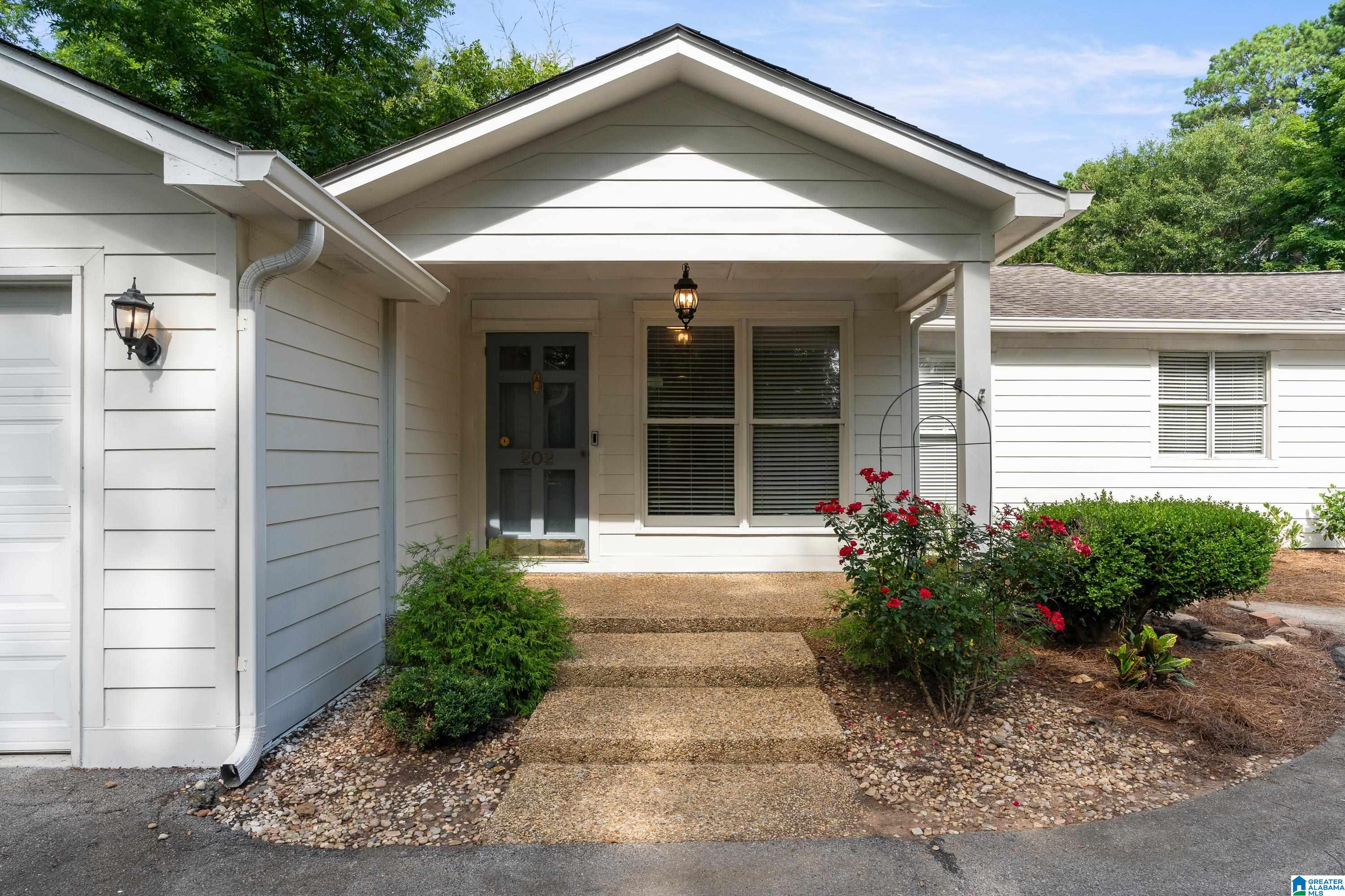 202 Colby Street Birmingham, AL 35213 - Photo 5 of 34
