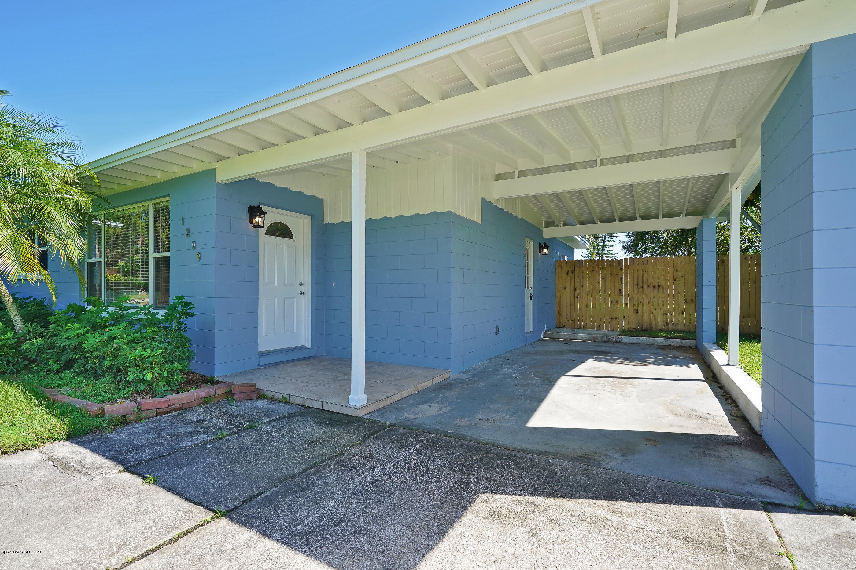 1209 Princeton Road Cocoa, FL 32922 - Photo 8 of 32 1209 Princeton Rd-9