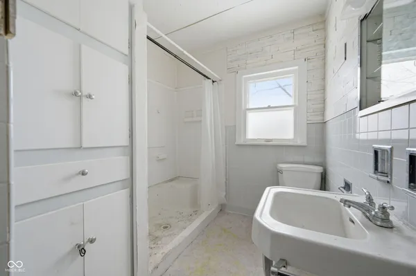 $49,900 | 219 West Kickapoo Street, Hartford City, IN 47348