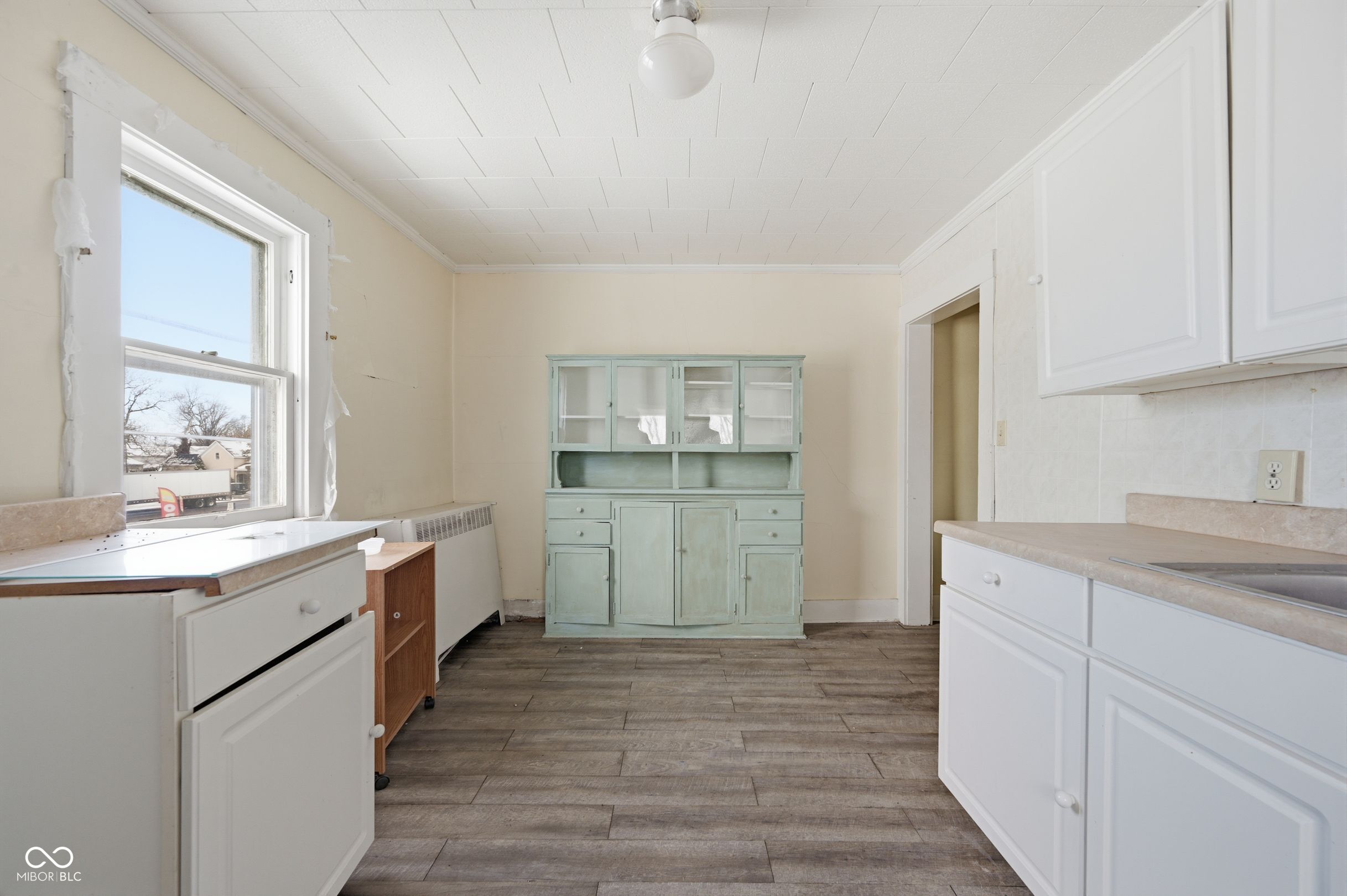 219 West Kickapoo Street Hartford City, IN 47348 - Photo 21 of 33