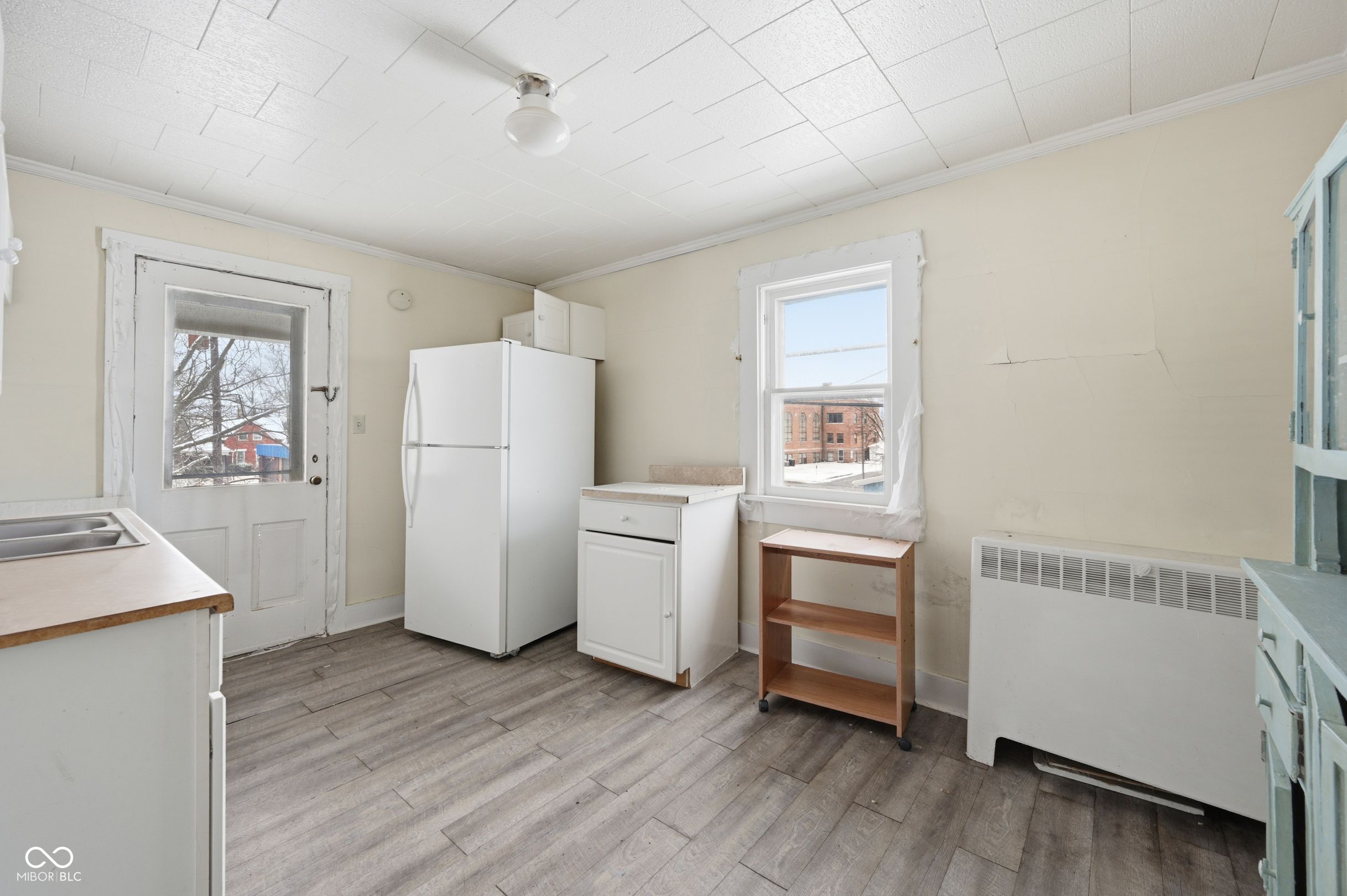 219 West Kickapoo Street Hartford City, IN 47348 - Photo 22 of 33