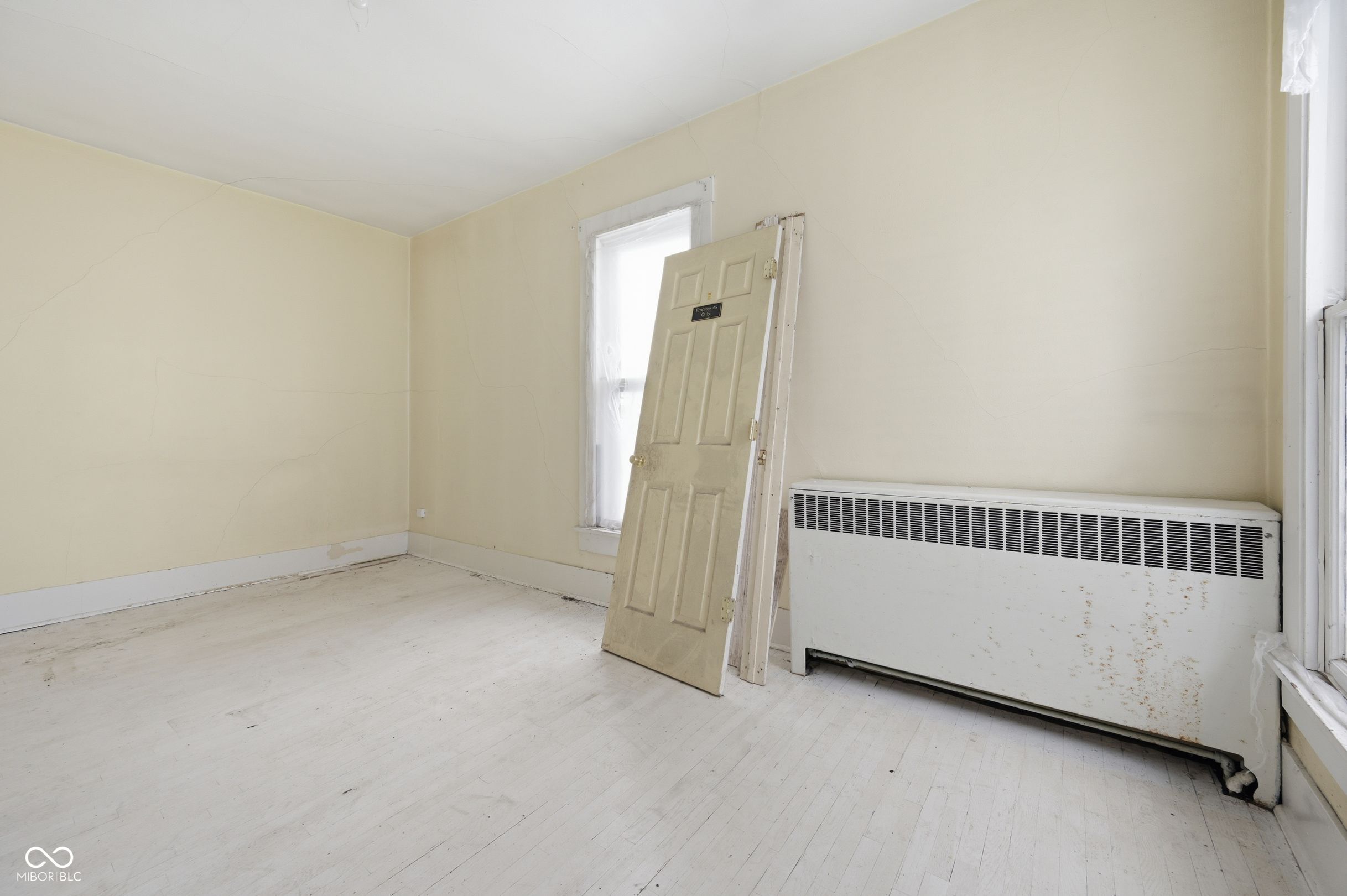 219 West Kickapoo Street Hartford City, IN 47348 - Photo 29 of 33