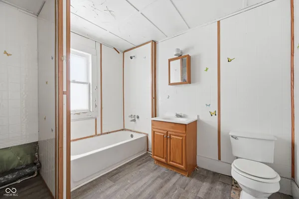$49,900 | 219 West Kickapoo Street, Hartford City, IN 47348