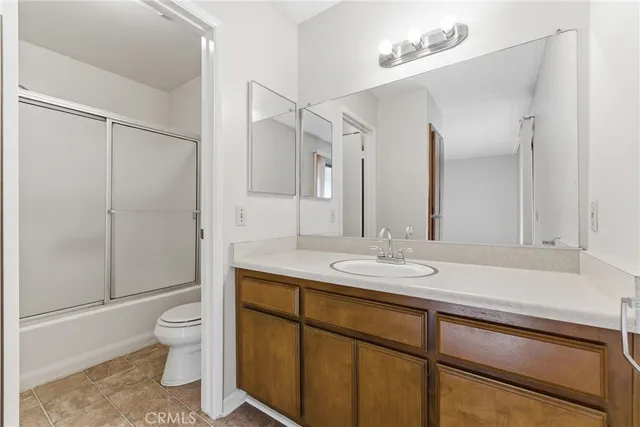 $1,850 | 208 South West Street, Anaheim, CA 92805