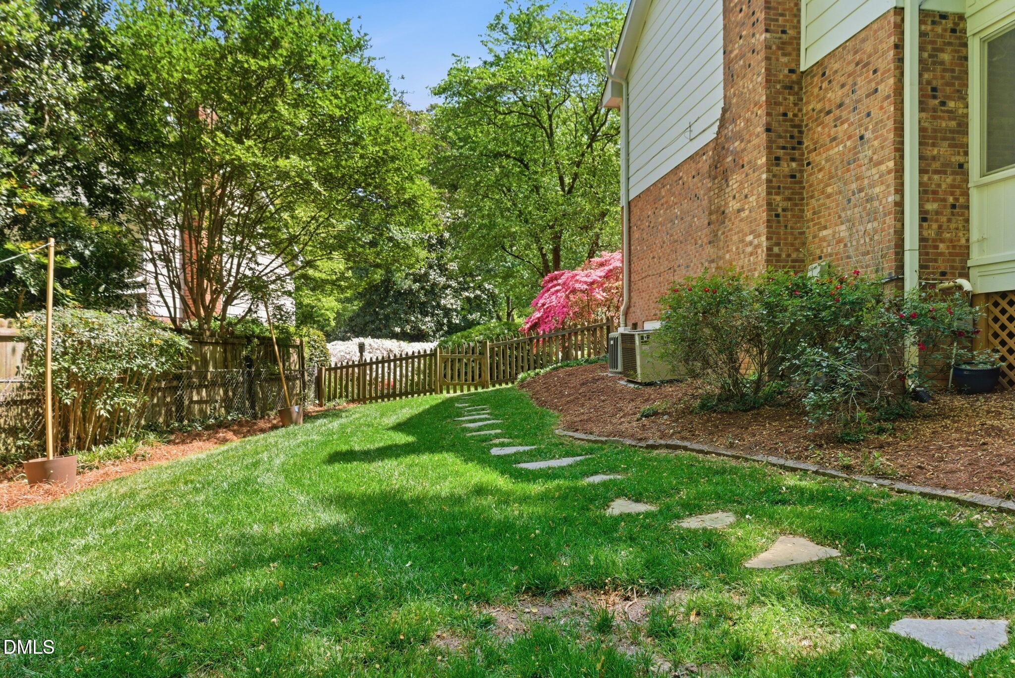 4205 Marvin Place Raleigh, NC 27609 - Photo 34 of 35 Gallery Image 34