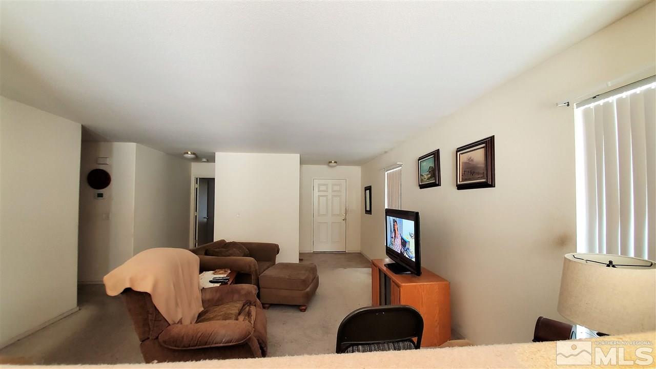7400 Tallgrass Drive Reno, NV 89506 - Photo 3 of 18 Photo 3
