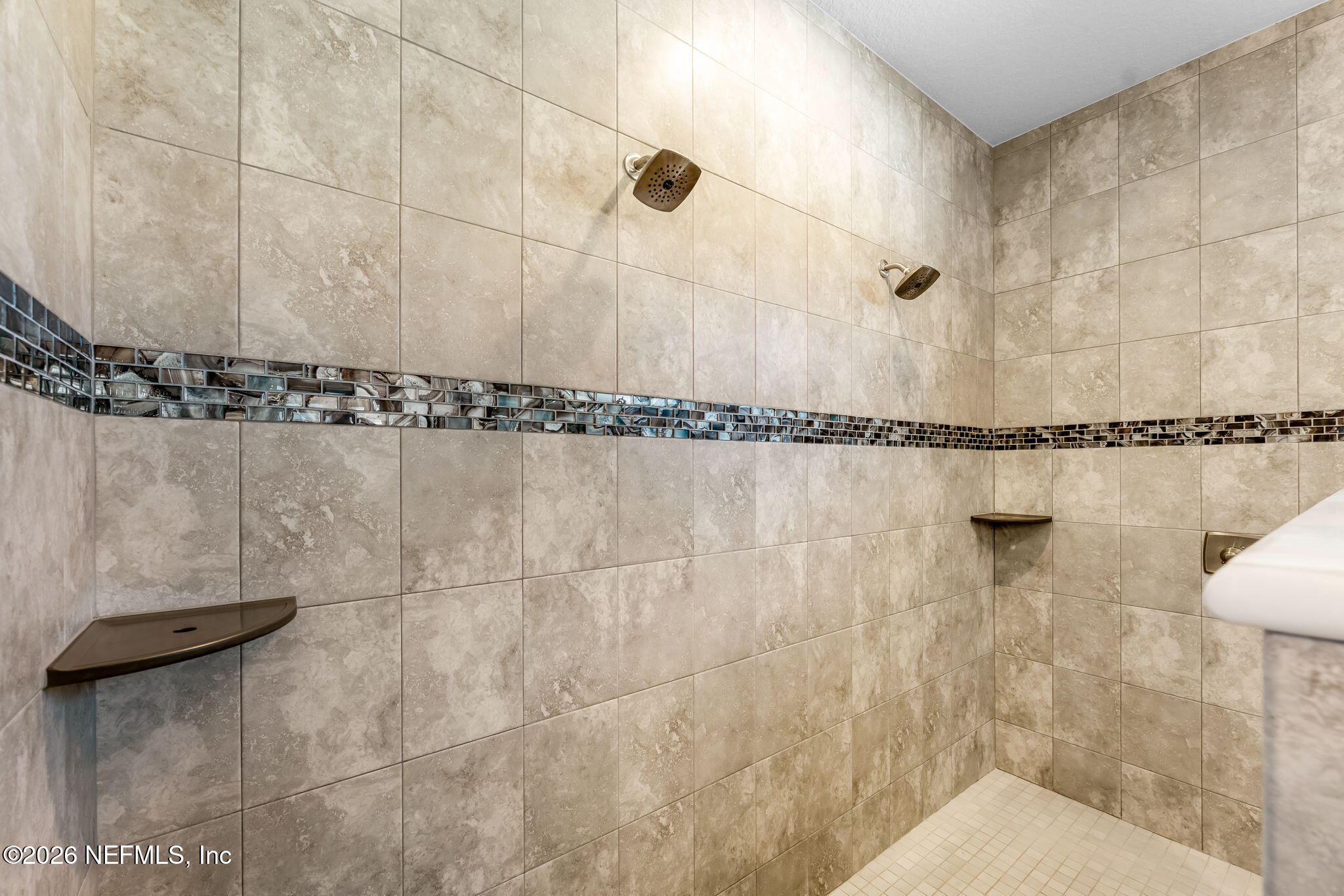 348 Windwalker Drive St. Augustine, FL 32092 - Photo 27 of 49 Owner's Suite - Ensuite Bath