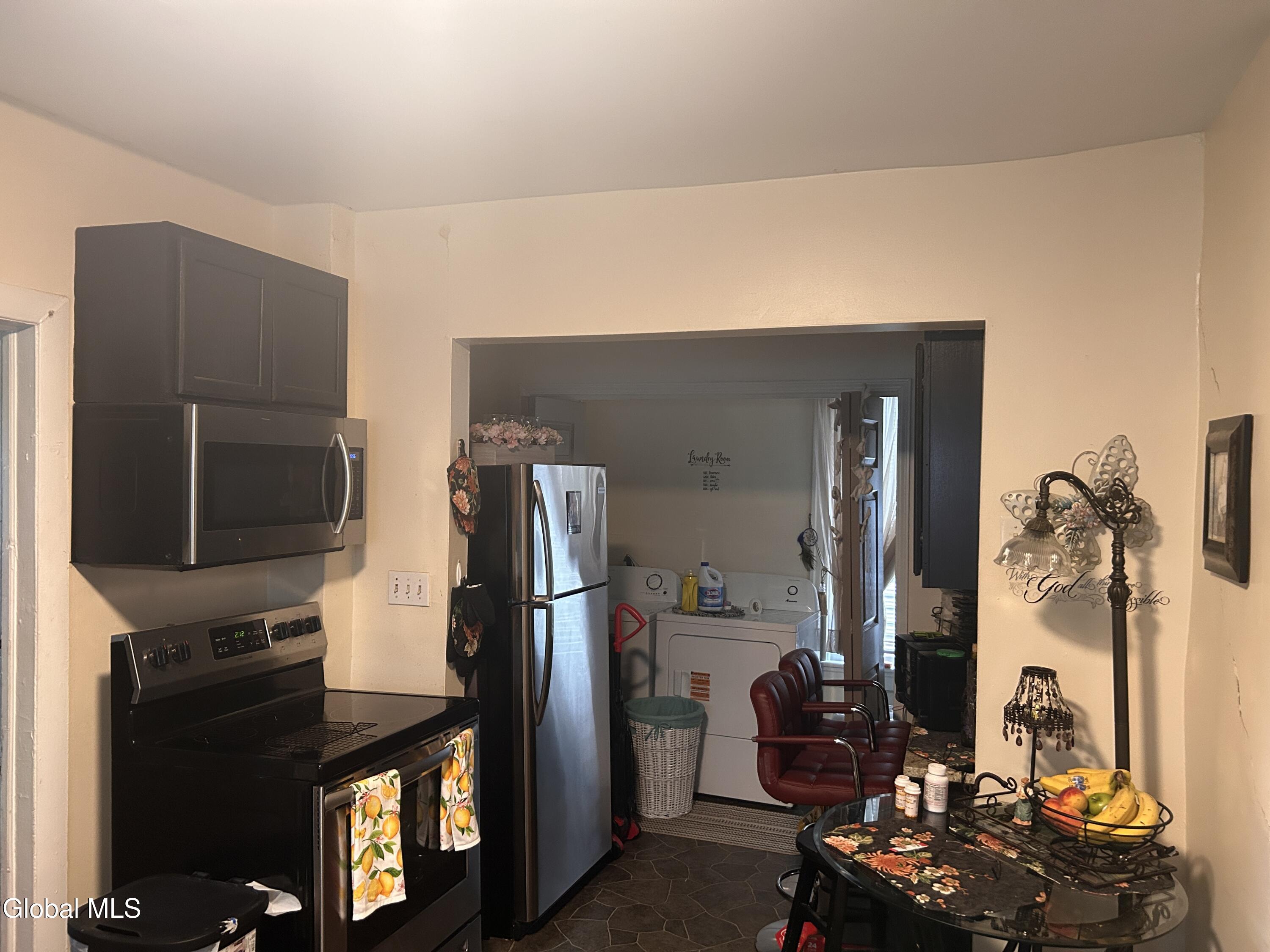 2328 Turner Avenue Schenectady, NY 12306 - Photo 12 of 25 IMG_2876