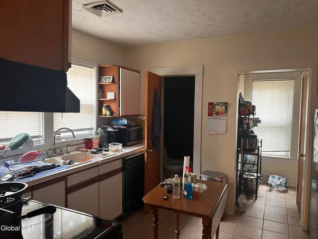 $262,000 | 2328 Turner Avenue, Schenectady, NY 12306