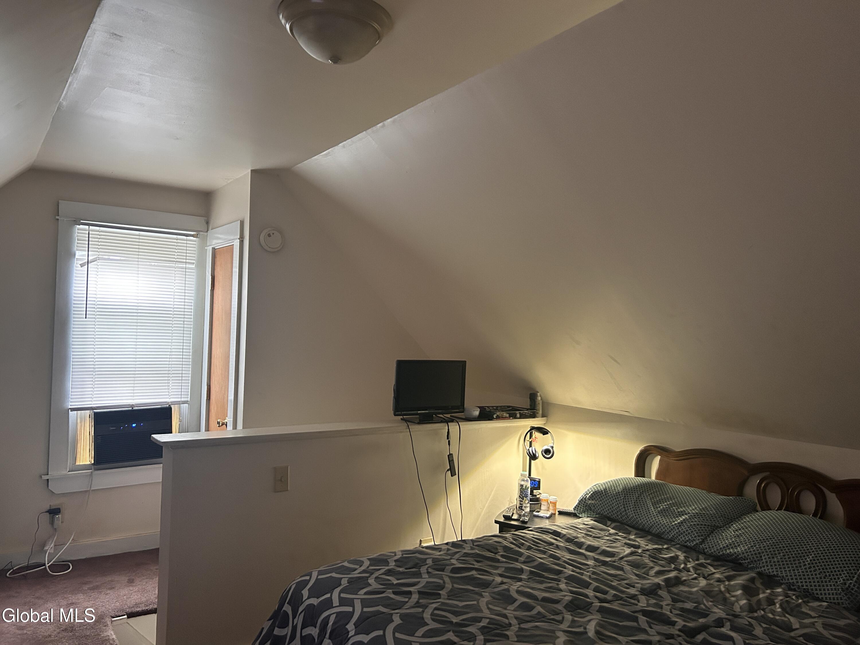 2328 Turner Avenue Schenectady, NY 12306 - Photo 8 of 25 IMG_2871