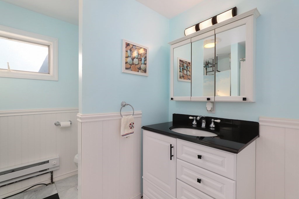 67 Seaside Road Scituate, MA 02066 - Photo 15 of 40 Gallery Image 15