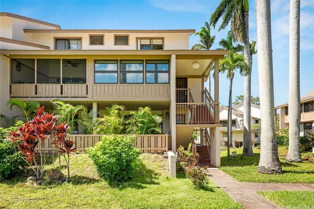 $585,000 | 95-142 Kuahelani Avenue, Unit 251, Mililani, HI 96789