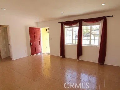 3448 La Ciotat Way, Unit 1 Riverside, CA 92501 - Photo 4 of 8 Gallery Image 4
