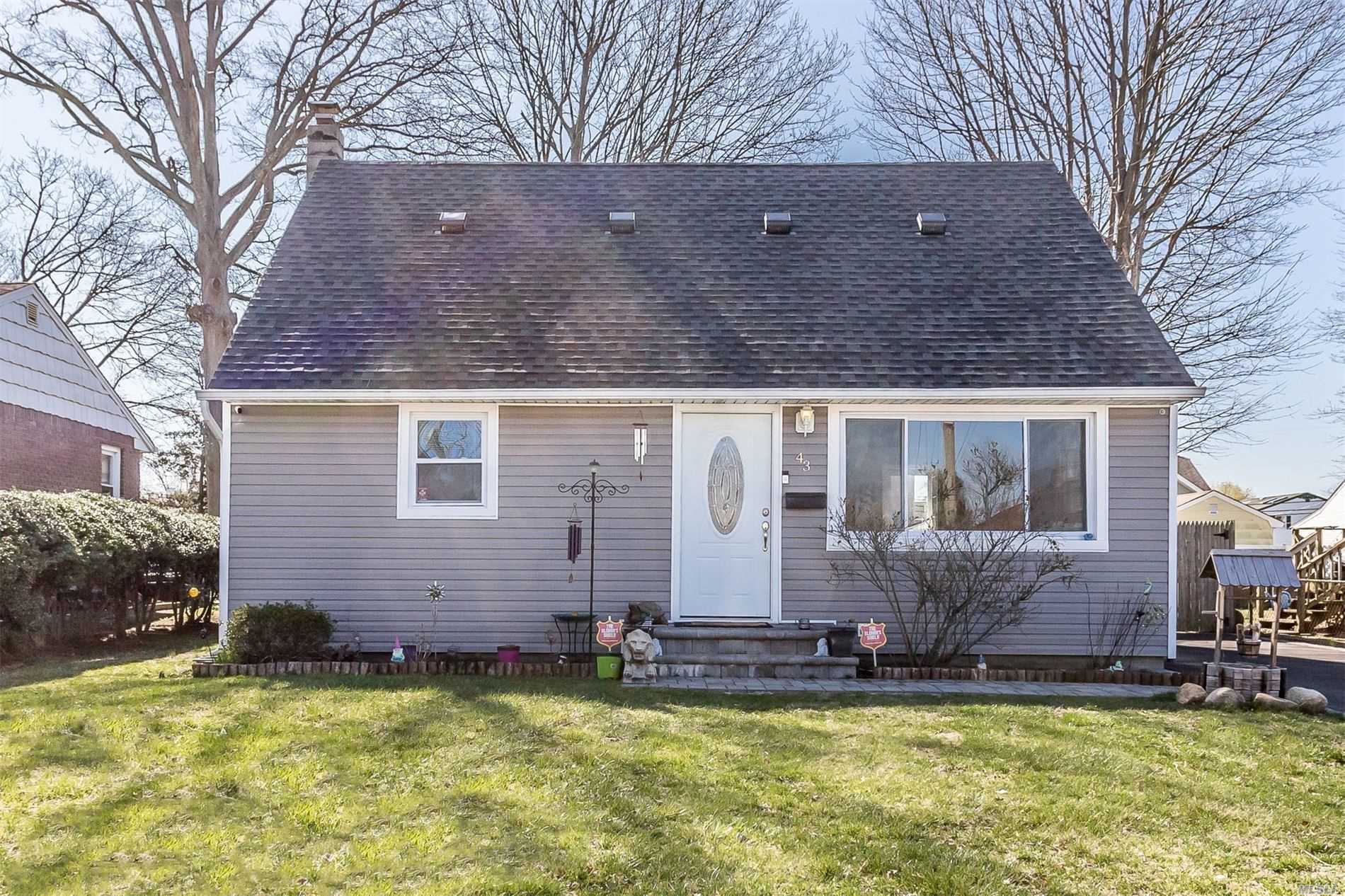 43 Willow Lane Lindenhurst, NY 11757 - Photo 1 of 1 a view of house with a yard