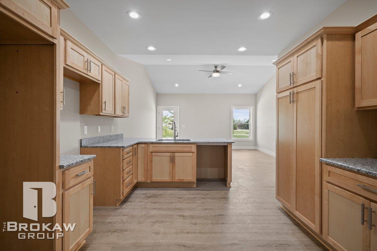 3371 Meadow Ridge Court, Unit 107 Davison, MI 48423 - Photo 18 of 40 Gallery Image 18