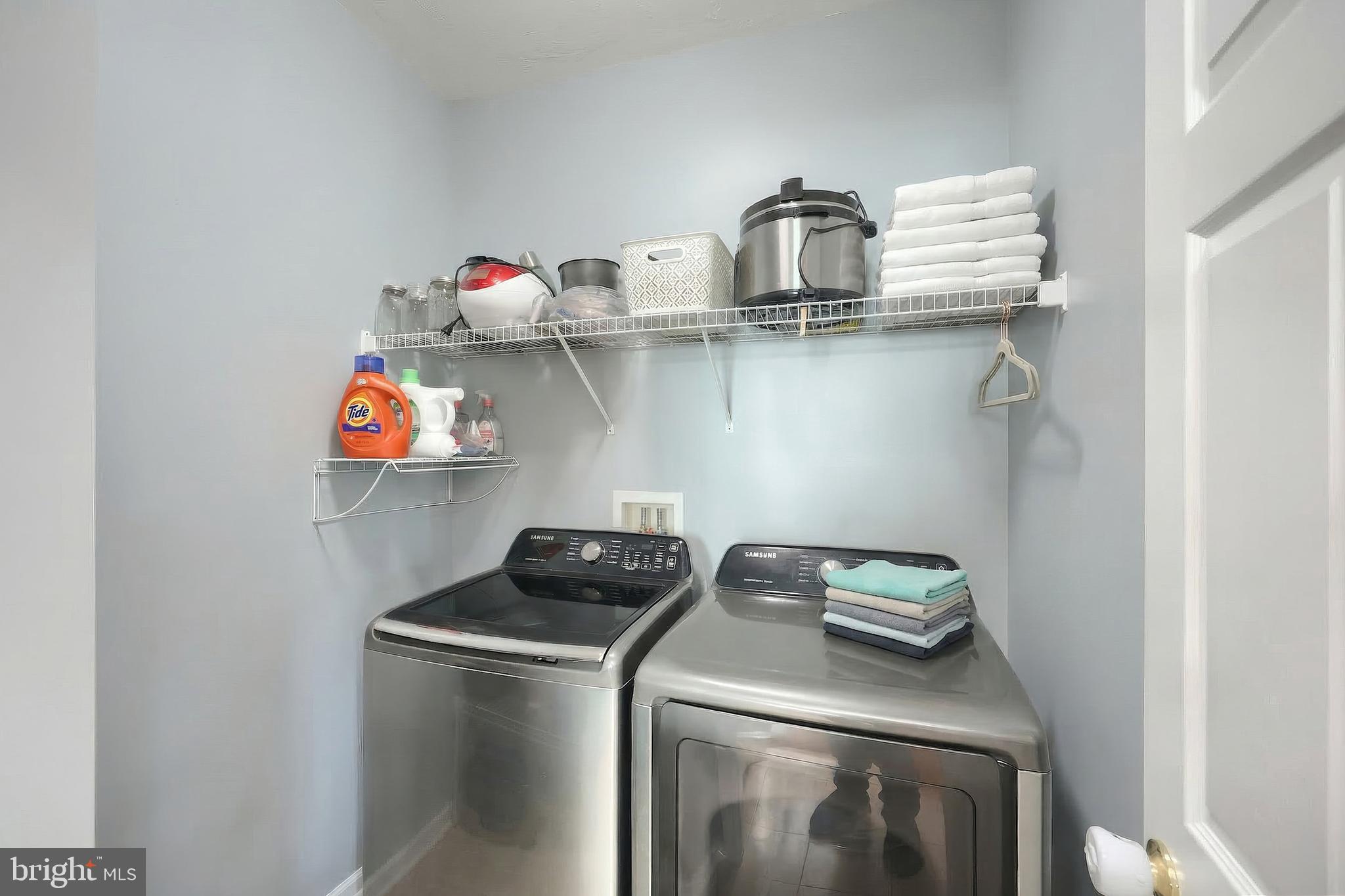 322 Cape Climb York, PA 17408 - Photo 22 of 31 a utility room with dryer and washer
