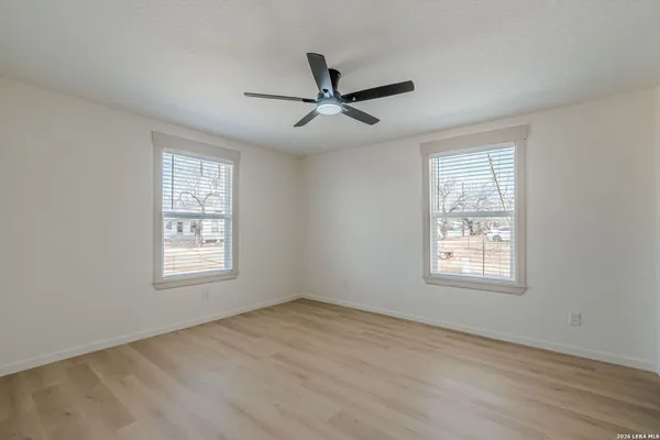 $224,900 | 508 Hickory Street, Jourdanton, TX 78026