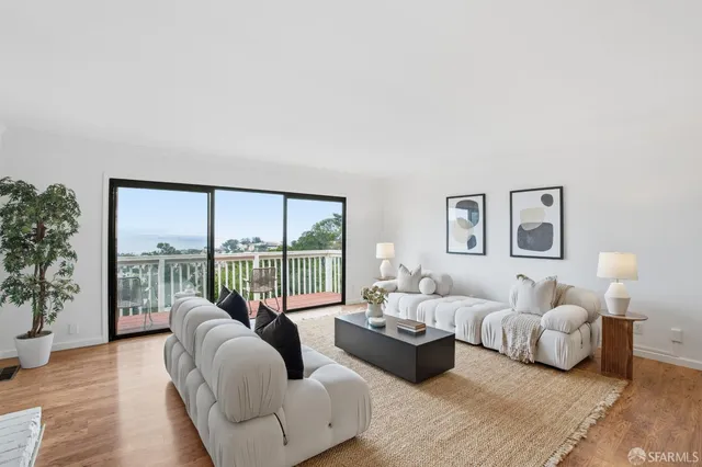 $999,000 | 121 Kings Road, Brisbane, CA 94005