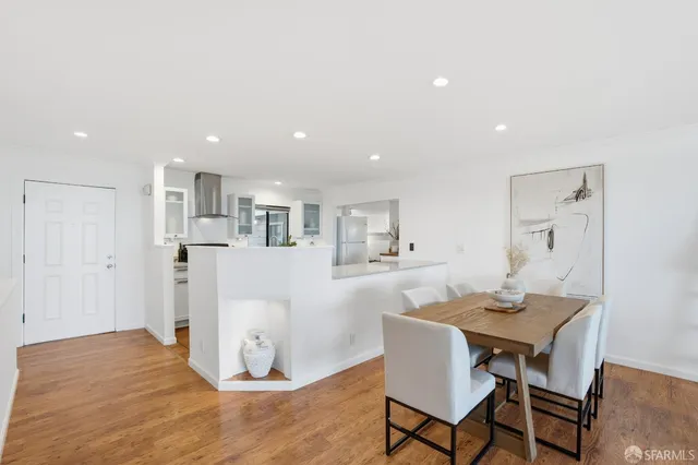 $999,000 | 121 Kings Road, Brisbane, CA 94005