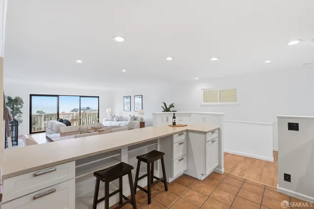 $999,000 | 121 Kings Road, Brisbane, CA 94005