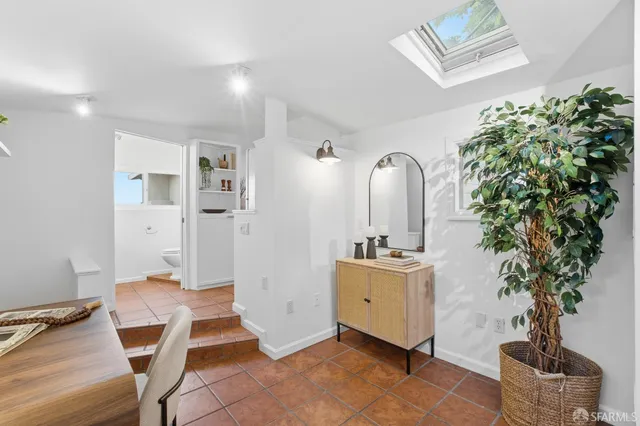 $999,000 | 121 Kings Road, Brisbane, CA 94005