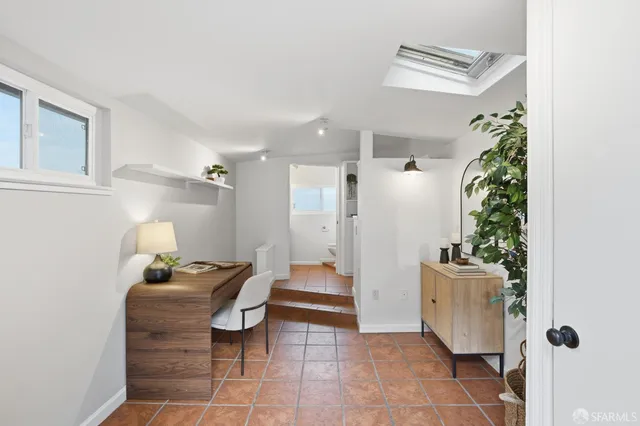 $999,000 | 121 Kings Road, Brisbane, CA 94005