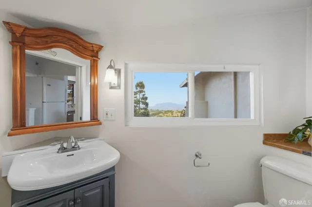 $999,000 | 121 Kings Road, Brisbane, CA 94005