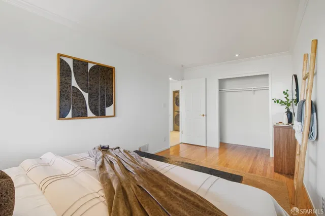 $999,000 | 121 Kings Road, Brisbane, CA 94005