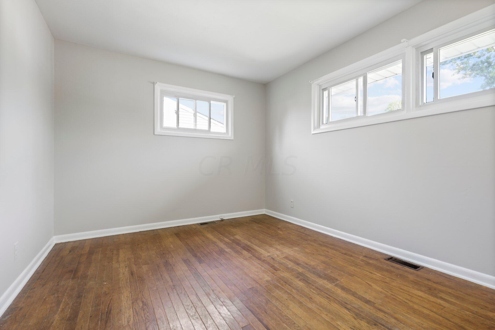 2941 Gerbert Road Columbus, OH 43224 - Photo 10 of 28 18-web-or-mls-_MG_8836