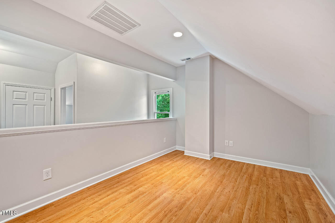 5205 Coffee Tree Drive Raleigh, NC 27613 - Photo 41 of 51 2505CoffeeTreeLn-038