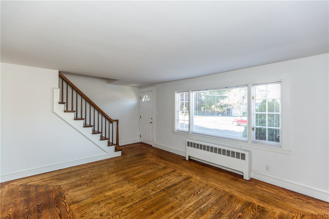 1933 Mendon Road Cumberland, RI 02864 - Photo 12 of 36