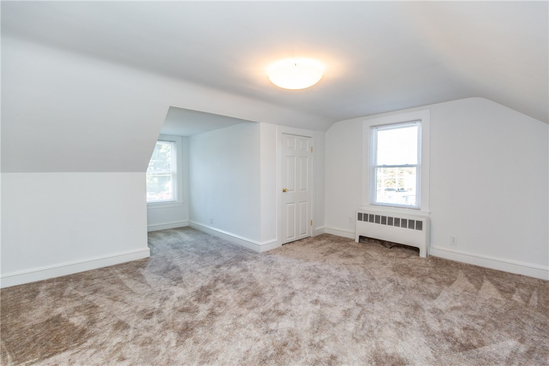 1933 Mendon Road Cumberland, RI 02864 - Photo 19 of 36