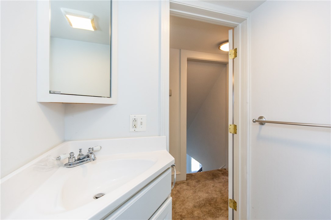 1933 Mendon Road Cumberland, RI 02864 - Photo 26 of 36
