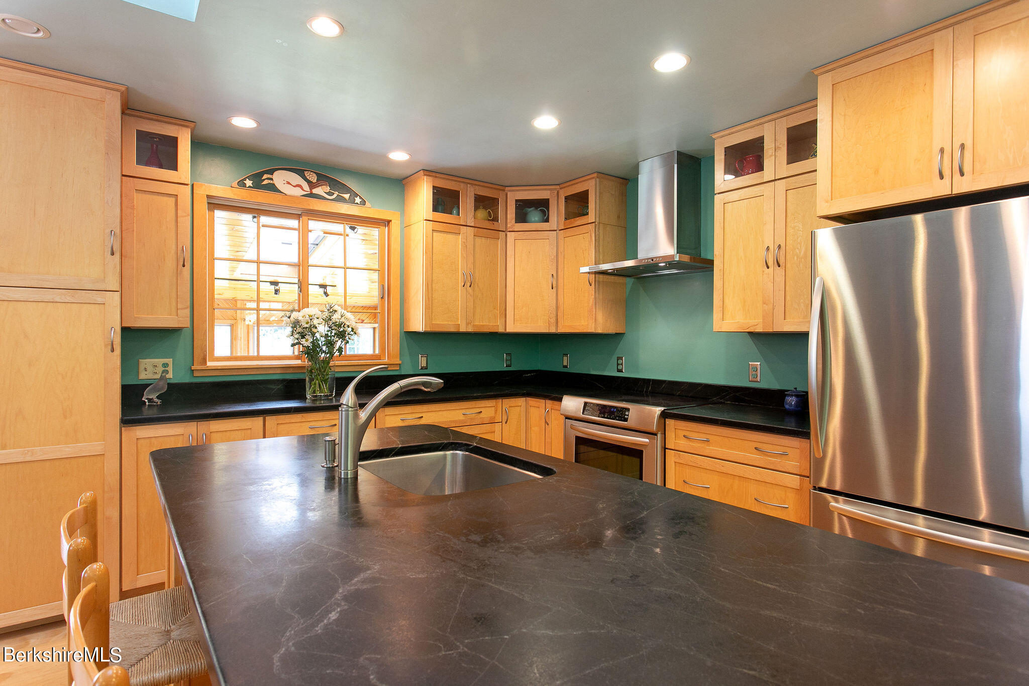143 West Mountain Road Lenox, MA 01240 - Photo 17 of 26 Kitchen