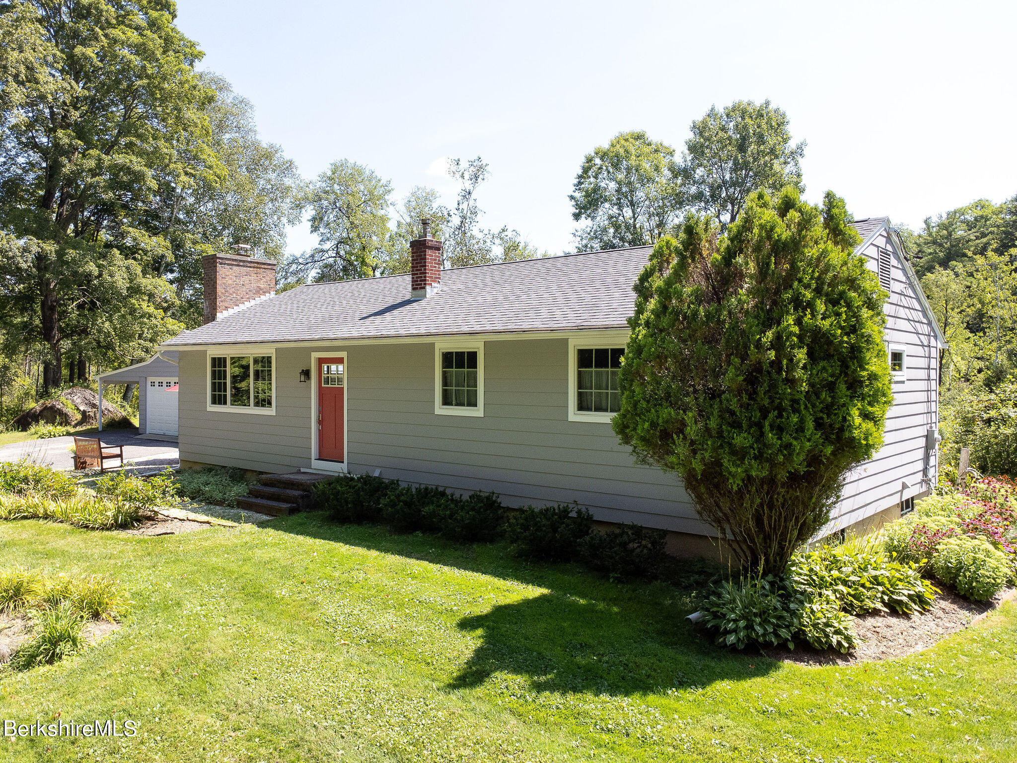 143 West Mountain Road Lenox, MA 01240 - Photo 7 of 26 Front of Home