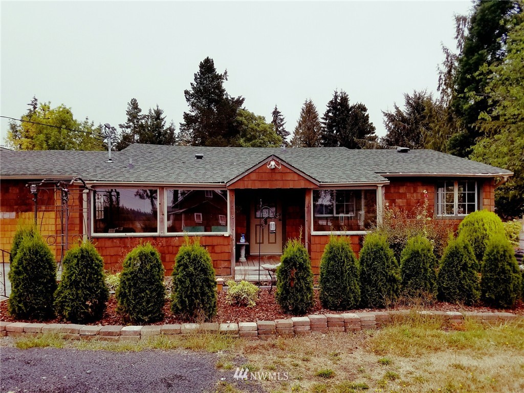 630 Hall Road Silverlake, WA 98645 - Photo 2 of 25 Gallery Image 2