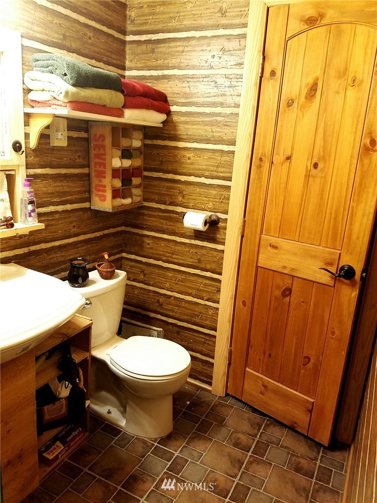 630 Hall Road Silverlake, WA 98645 - Photo 16 of 25 Gallery Image 16
