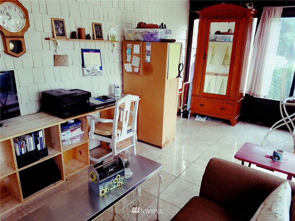 630 Hall Road Silverlake, WA 98645 - Photo 5 of 25 Gallery Image 5