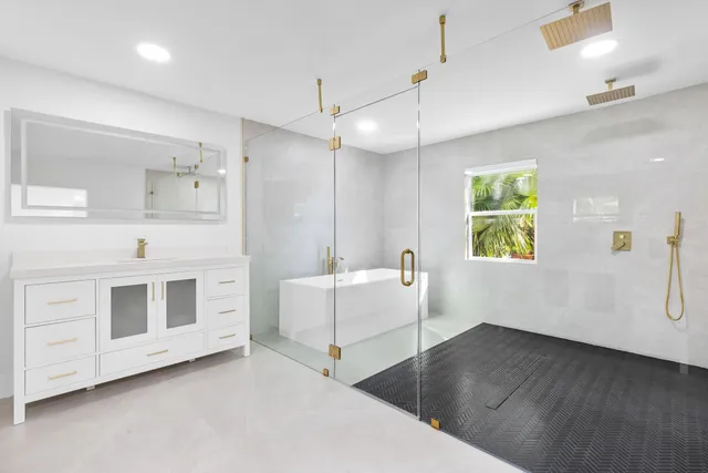 $2,750,000 | 7134 San Sebastian Drive, Boca Raton, FL 33433