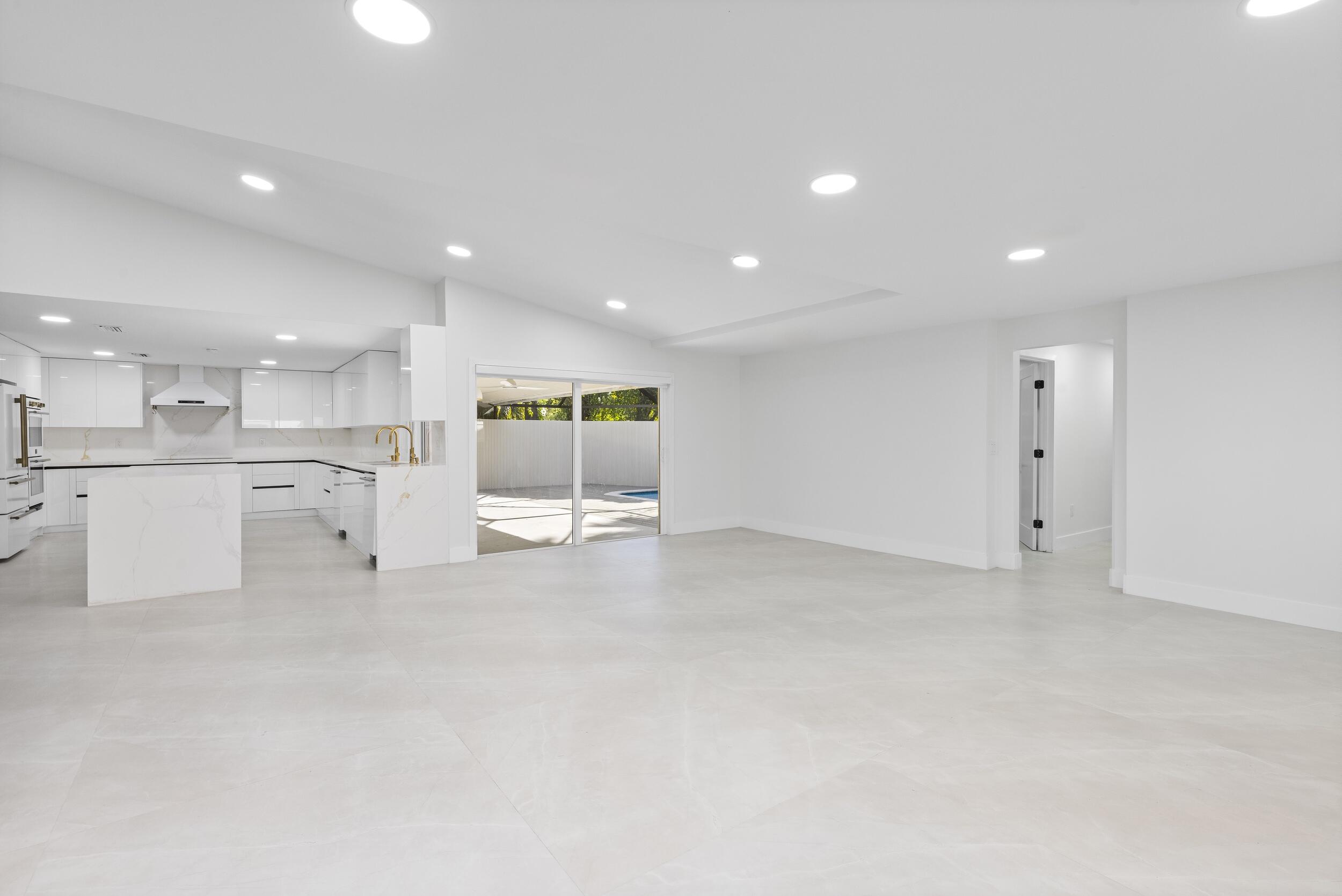 7134 San Sebastian Drive Boca Raton, FL 33433 - Photo 9 of 46 Living Area 5